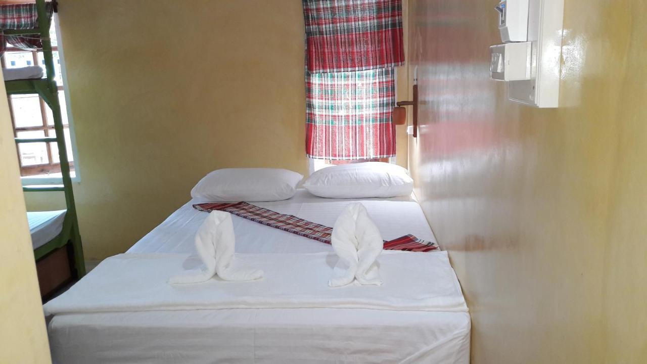 Albergue Sun smile Ubon Ratchathani Exterior foto