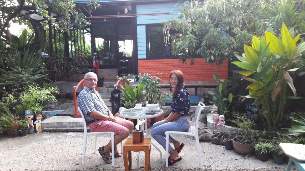 Albergue Sun smile Ubon Ratchathani Exterior foto