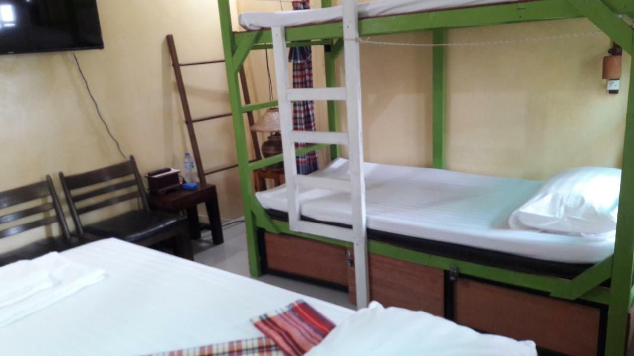 Albergue Sun smile Ubon Ratchathani Exterior foto